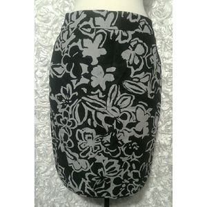 New Ann Taylor loft pencil skirt size 10